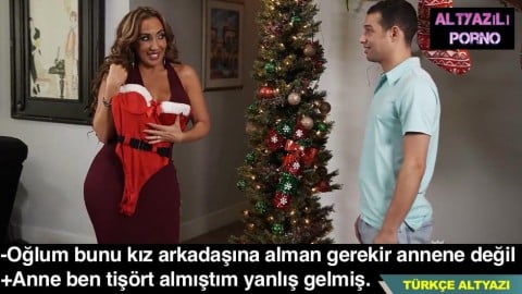 Anneme hediye gecelik aldım yanlış gelmiş diye yalan söyledim