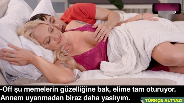 Babam Çok Horladığı İçin Annem Geceliğiyle Gelip Yanıma Yattı